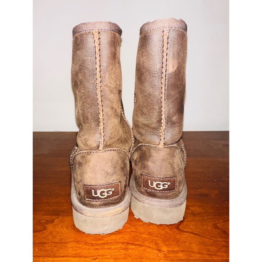 UGG Classic Short Winter Boots Womens Size 5 Brown Leather Sheepskin - Picture 5 of 8